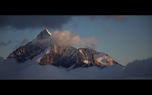 Sunrise on Weisshorn (4,506m) from Rothorn (3,103m)