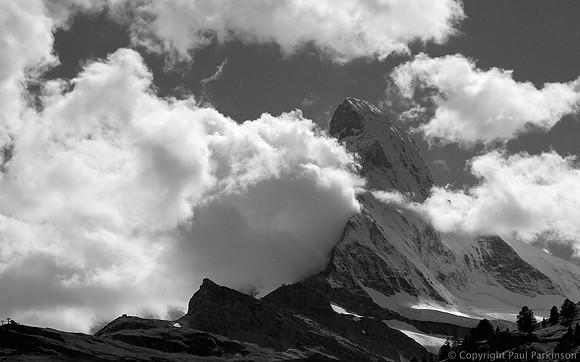 Matterhorn (4,478m) in cloud