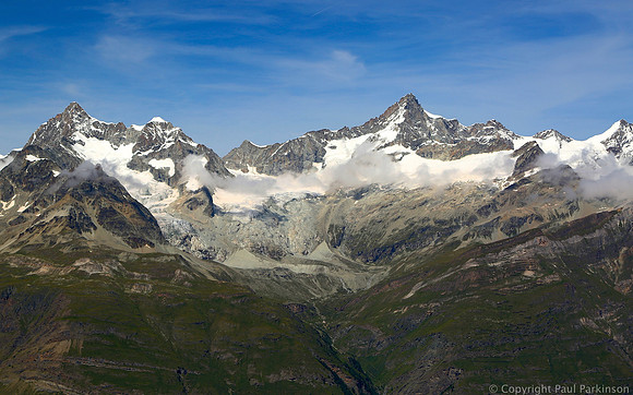 Ober Gabelhorn (4,063m), Wellenkuppe (3,093m) and Zinalrothon (4,221m) from Gornergrat (3089m)
