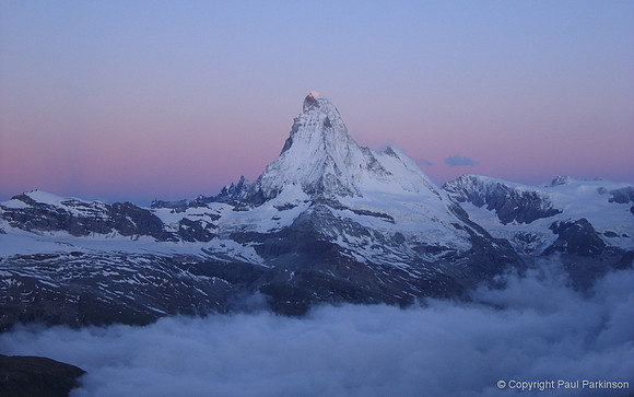 Matterhorn (4,478m) just before sunrise from Rothorn (3,103m)
