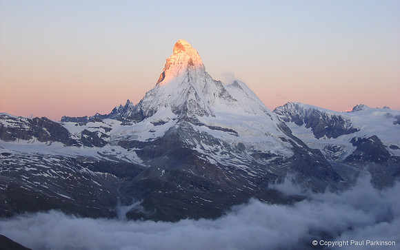 Matterhorn (4,478m) at sunrise from Rothorn (3,103m)