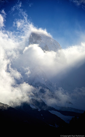 Matterhorn (4,478m) in cloud